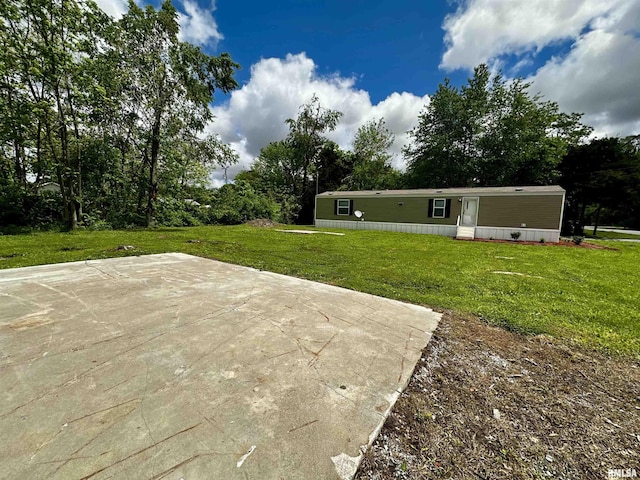 806 Boyd St, Eldorado, IL 62930 - view of patio / terrace