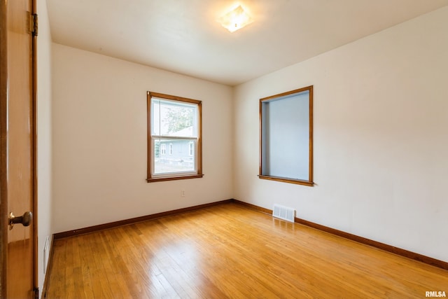 615 N 4th St, Clinton, IA 52732 - photo 12