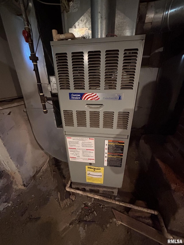 451 S Grove St, Kewanee, IL 61443 - utilities with heating unit