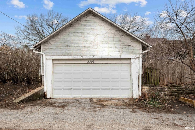 2307 N Ripley St, Davenport, IA 52803 - view of garage