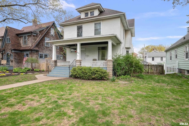 2307 N Ripley St, Davenport, IA 52803 - traditional style home with a porch