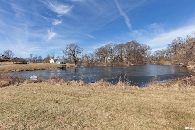9932 123rd St, Davenport, IA 52804 - water view