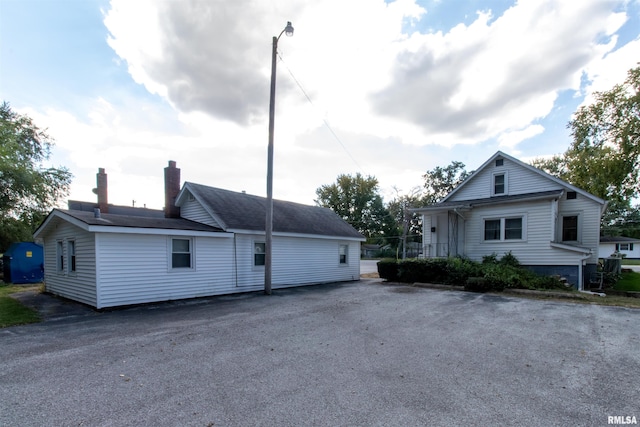 635 1st St, Silvis, IL 61282 - photo 22