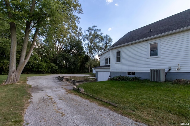635 1st St, Silvis, IL 61282 - photo 24