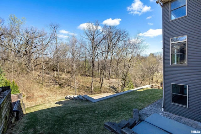6800 Ridges Ct, Bettendorf, IA 52722 - view of grassy yard
