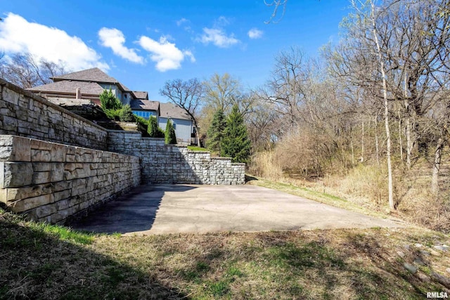 6800 Ridges Ct, Bettendorf, IA 52722 - view of yard with a patio