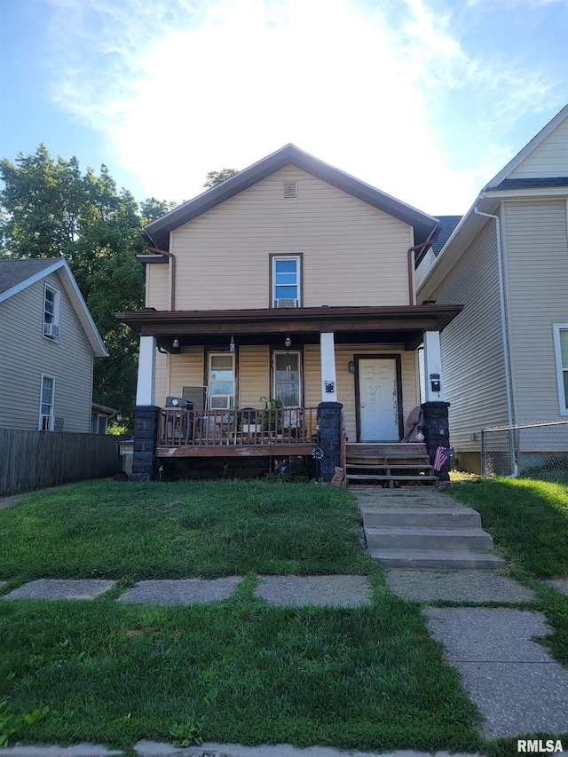 1213 Ripley St, Davenport, IA 52803 - view of front of house with a porch