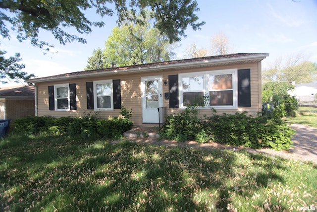 2630 N Concord St, Davenport, IA 52804 - view of front of property