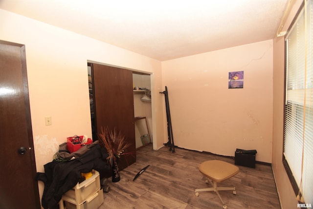 2630 N Concord St, Davenport, IA 52804 - bedroom with wood finished floors and a closet
