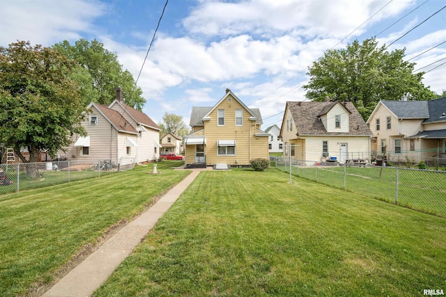 2006 Dixwell St, Davenport, IA 52802 - back of property with a residential view