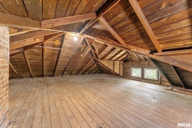 2707 Grand Ave, Davenport, IA 52803 - view of attic