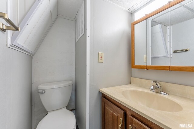 2707 Grand Ave, Davenport, IA 52803 - half bath with toilet and vanity