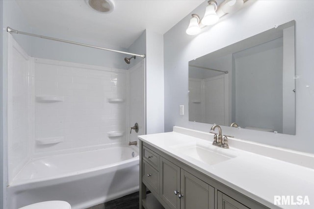 1720 Davie St, Davenport, IA 52804 - full bathroom featuring vanity and washtub / shower combination