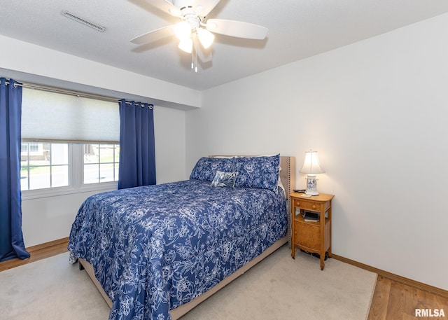 1814 E 38th Street Ct Unit 4B, Davenport, IA 52807 - bedroom with ceiling fan and baseboards