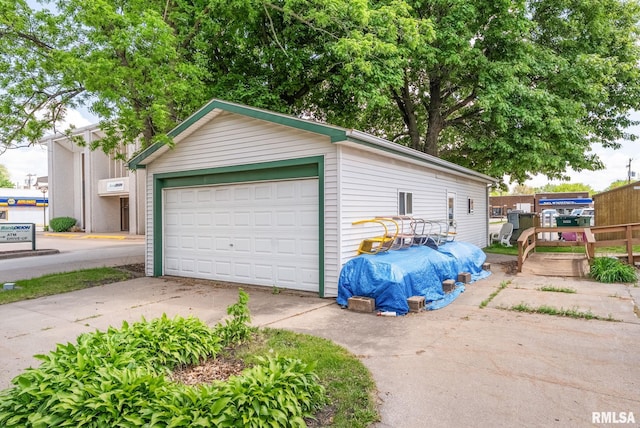 110 NW 3rd Ave, Aledo, IL 61231 - view of detached garage
