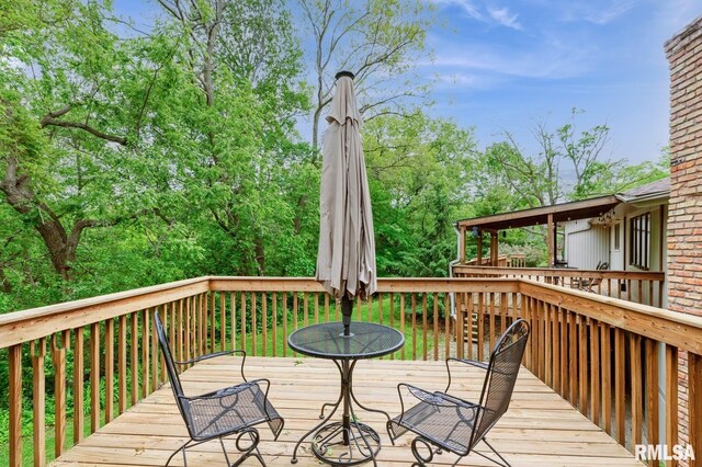 28009 230th St, Le Claire, IA 52753 - view of deck