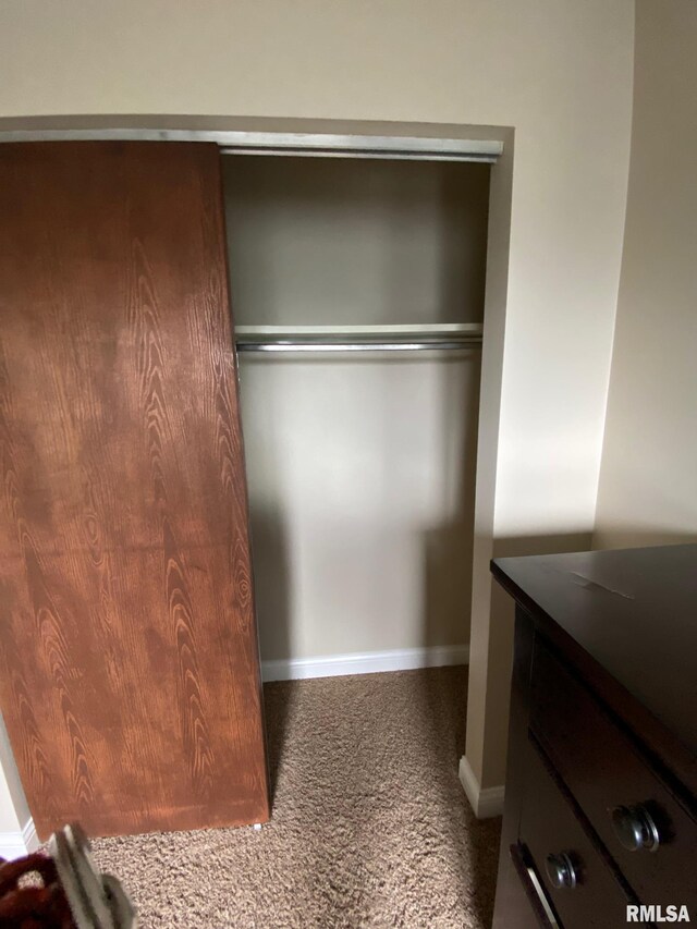 3143 4th St Unit 3143, Moline, IL 61265 - view of closet