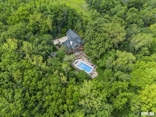 27998 229th St, Le Claire, IA 52753 - view of subject property with a forest
