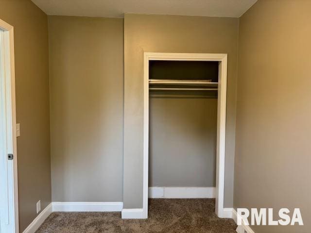 1203 13th Ave S, Clinton, IA 52732 - view of closet