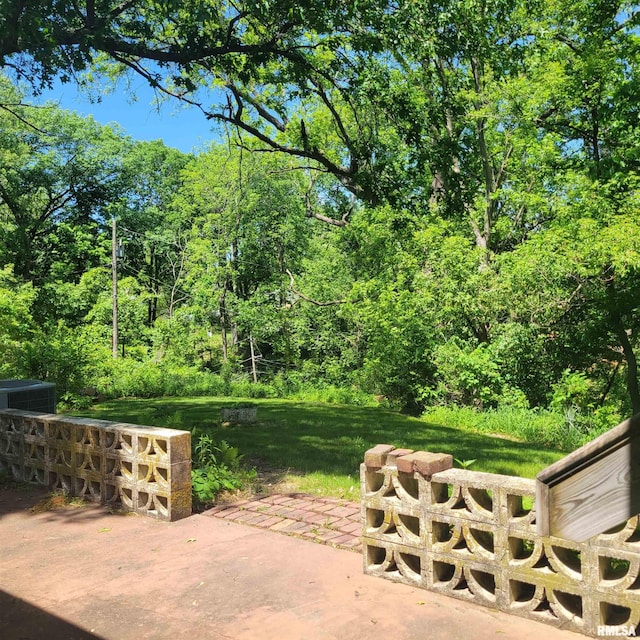 2727 32nd Avenue Ct, Rock Island, IL 61201 - view of patio / terrace with cooling unit