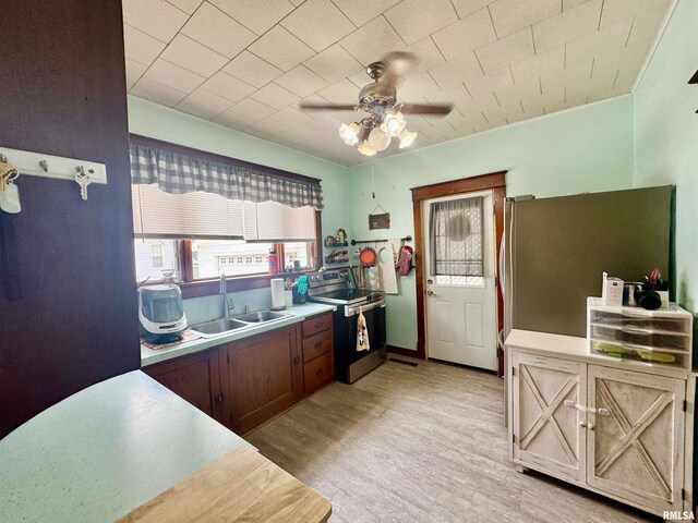 111 NE 5th St, Aledo, IL 61231