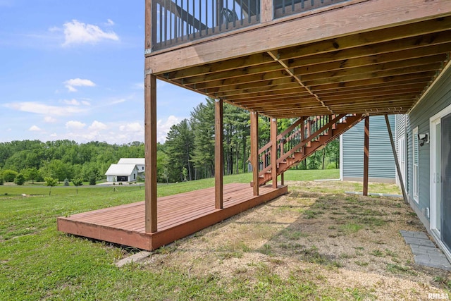 1335 N Utah Ave, Davenport, IA 52804 - view of grassy yard with a wooden deck and stairs