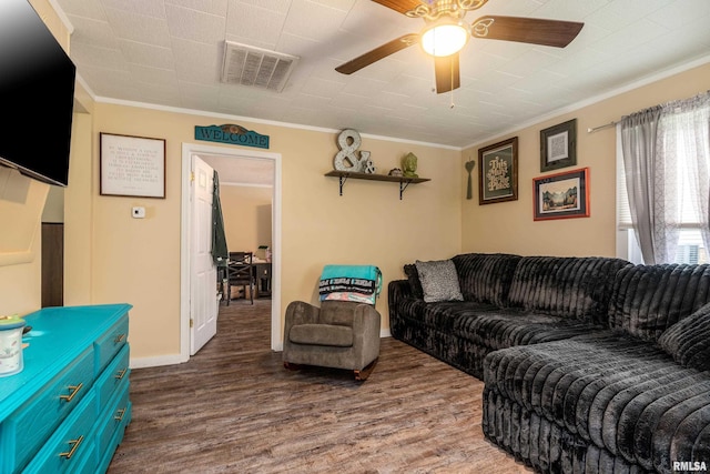 610 E Illinois Ave, Carterville, IL 62918 - photo 5