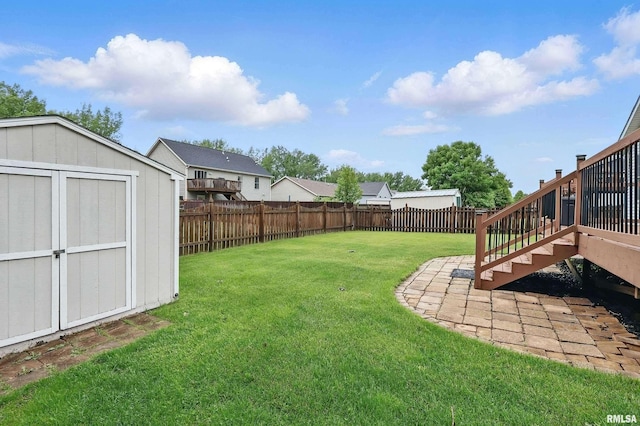 6732 Brookview Ln, Davenport, IA 52806 - view of yard with stairway