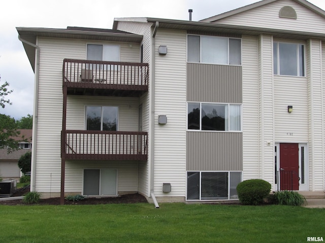 4186 Fairview Dr Unit 5, Bettendorf, IA 52722 - view of building exterior with central AC unit