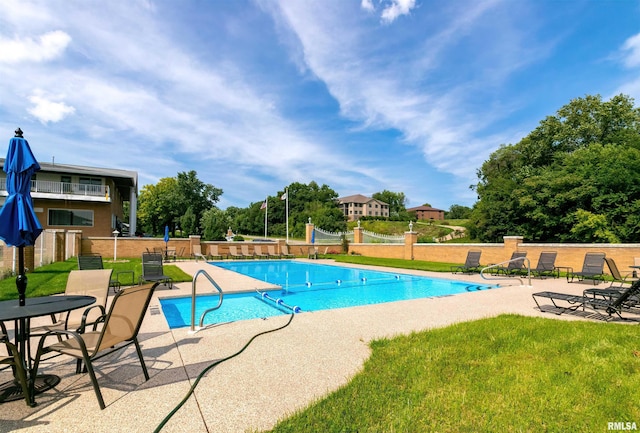 1104 Kimberly Rd Unit 1006, Bettendorf, IA 52722 - community pool featuring a patio