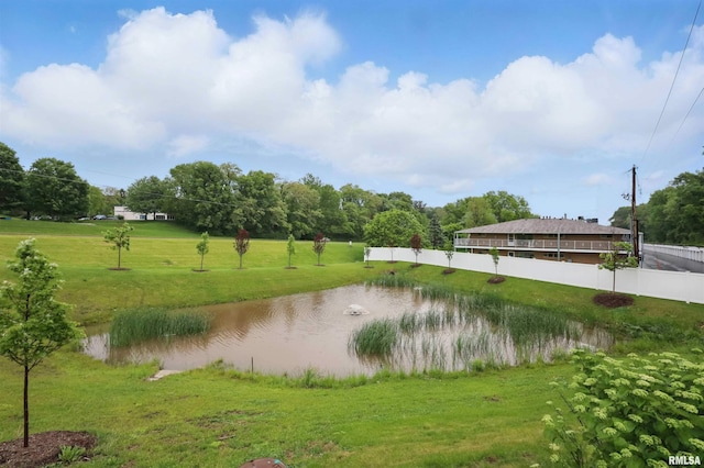 1327 Heights Ct, Bettendorf, IA 52803 - water view