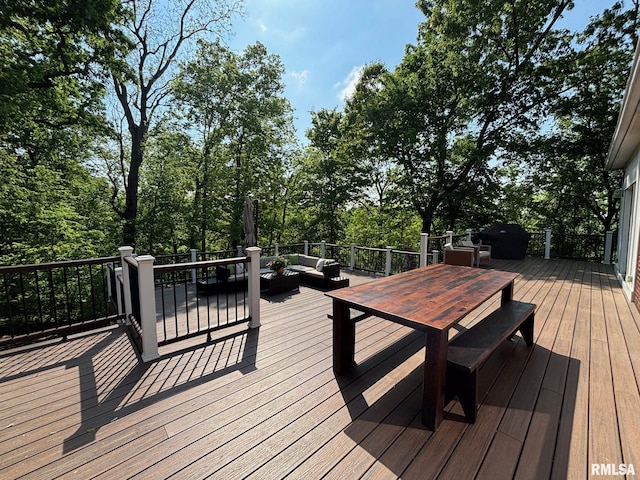 923 22nd St, Moline, IL 61265 - deck with an outdoor hangout area and outdoor dining space