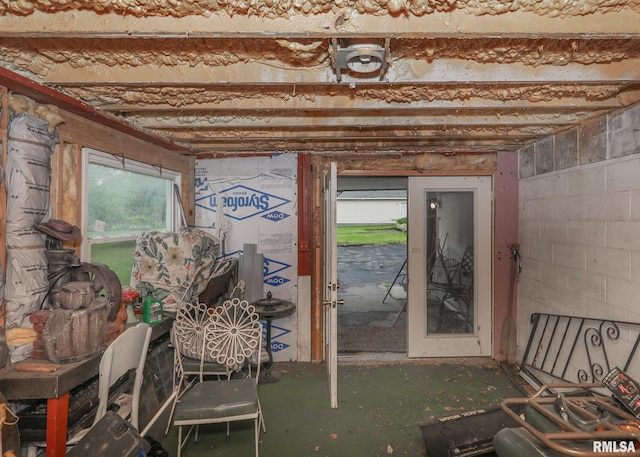 2015 N Zenith Ave, Davenport, IA 52804 - misc room featuring concrete block wall