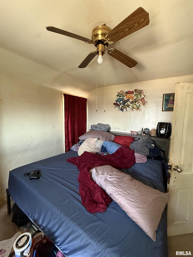 105-109 NE 5th Ave, Aledo, IL 61231 - bedroom with a ceiling fan and lofted ceiling