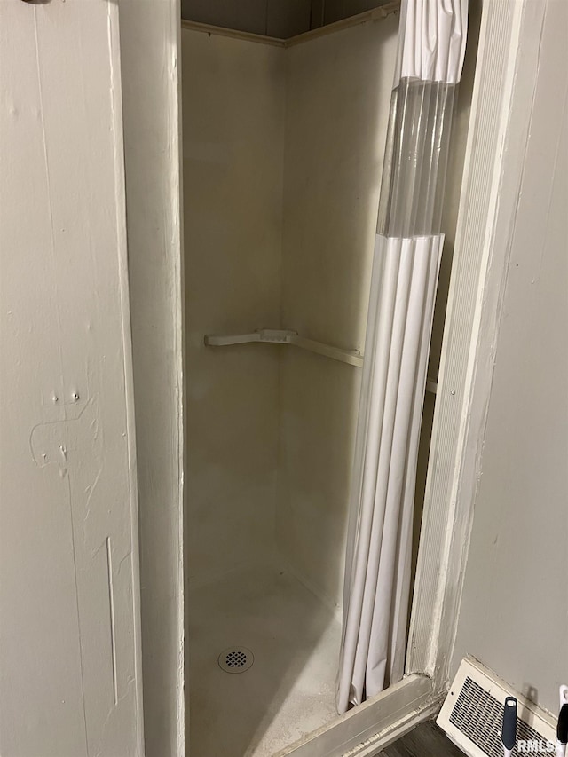 105-109 NE 5th Ave, Aledo, IL 61231 - full bath featuring a shower stall
