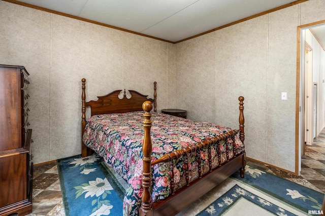 402 S Meadow St, Royalton, IL 62983 - bedroom featuring crown molding and baseboards