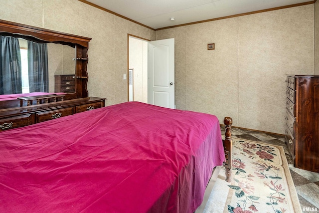 402 S Meadow St, Royalton, IL 62983 - carpeted bedroom with crown molding