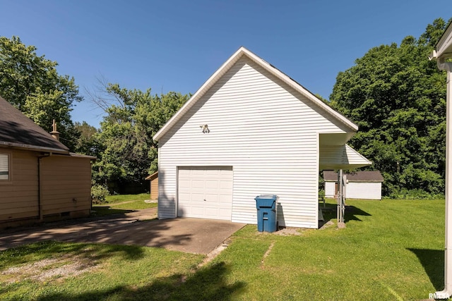 402 S Meadow St, Royalton, IL 62983 - view of property exterior with a detached garage and a yard