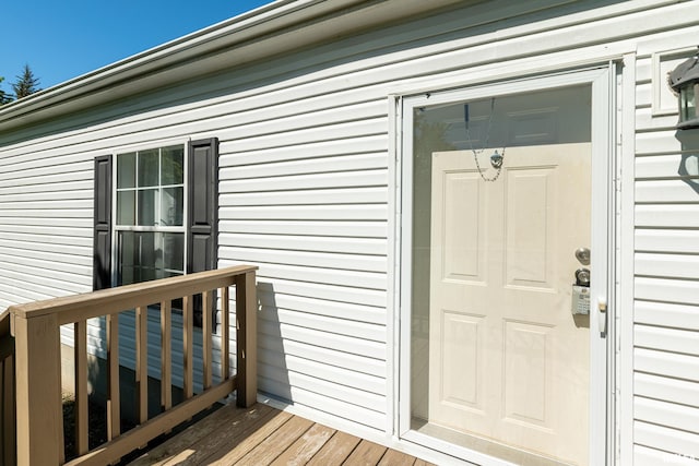 402 S Meadow St, Royalton, IL 62983 - doorway to property featuring a wooden deck