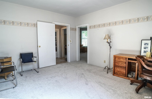 541 10th Ave S, Clinton, IA 52732 - office area with carpet flooring