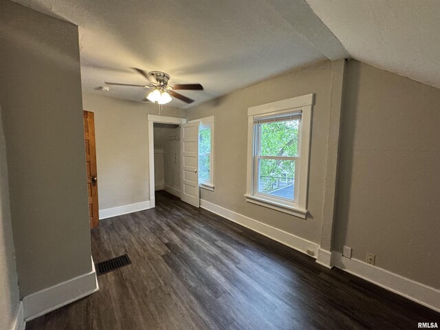 1117 E Colorado St, Davenport, IA 52803