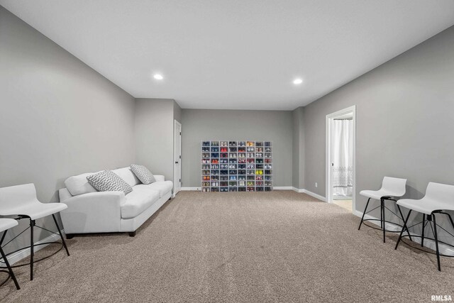 510 W Pinehurst Dr, Eldridge, IA 52748 - sitting room with carpet floors, baseboards, and recessed lighting