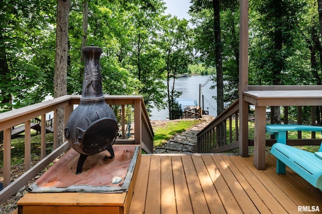 605 Lakeshore Dr S, Goreville, IL 62939 - deck featuring a water view