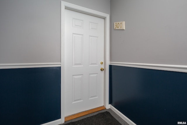 4675 Kynnelworth Dr Unit 301, Bettendorf, IA 52722 - view of entrance to property