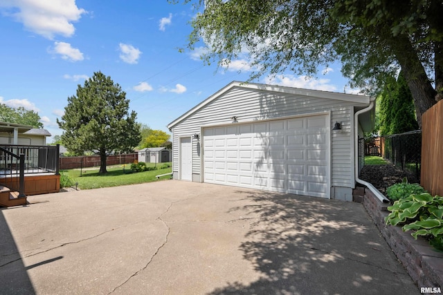 2614 W 59th St, Davenport, IA 52806 - view of detached garage