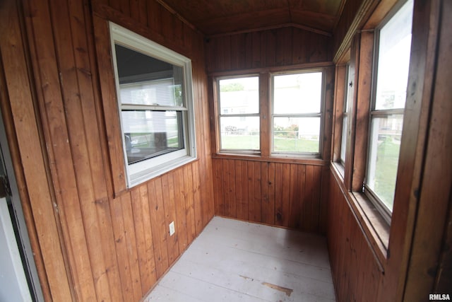 1502 N Ripley St, Davenport, IA 52803 - unfurnished sunroom featuring lofted ceiling