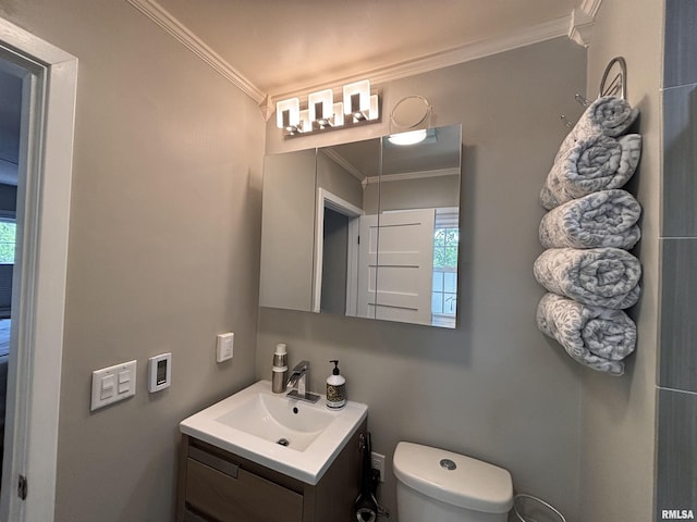 462 Circle Dr, Kewanee, IL 61443 - half bath with crown molding, vanity, and toilet