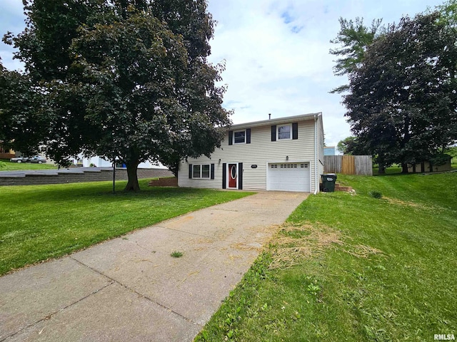 4325 N Lincoln Ave, Davenport, IA 52806 - view of front of home featuring concrete driveway and a garage