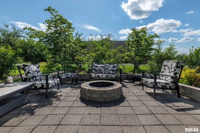 3160 Sycamore Rd, Carterville, IL 62918 - view of patio / terrace featuring an outdoor living space with a fire pit