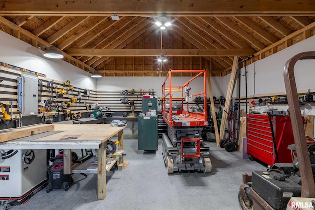 3160 Sycamore Rd, Carterville, IL 62918 - garage featuring a workshop area